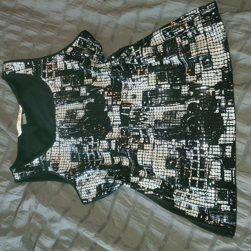 Peter Nygard black and white sequin print tank NWOT